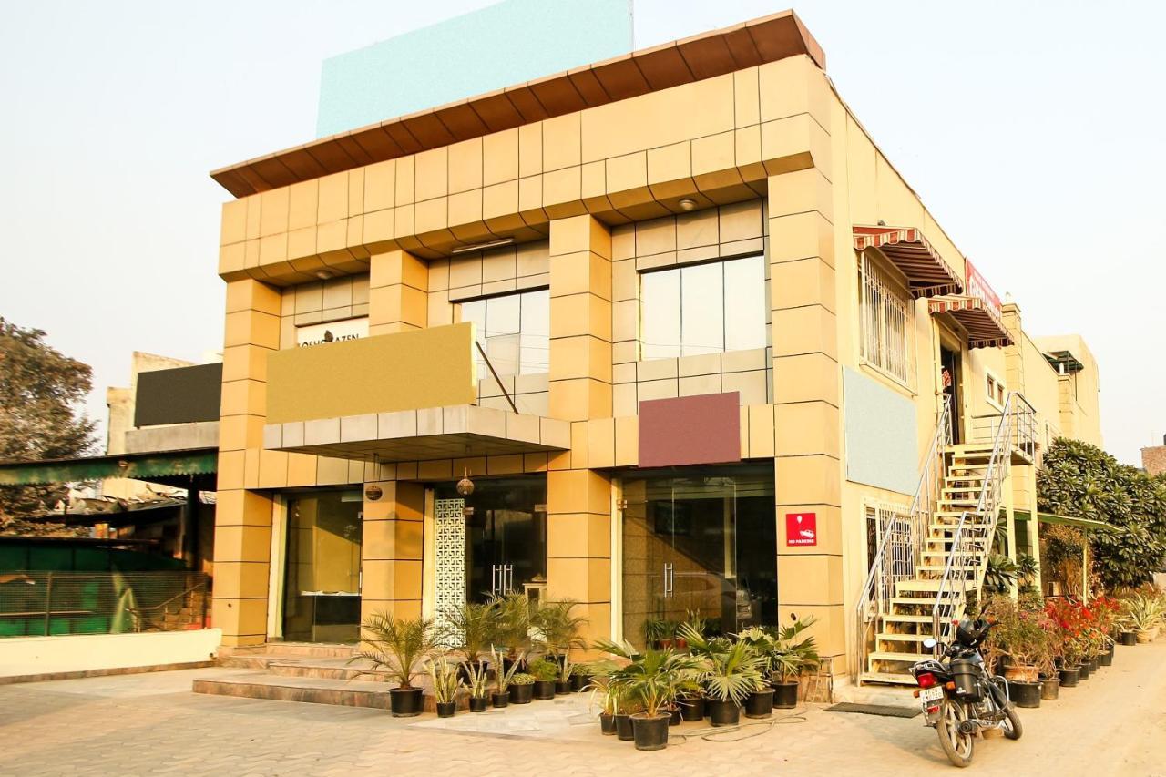 Oyo 8240 Maan Residency Hotel Gurgaon Exterior photo